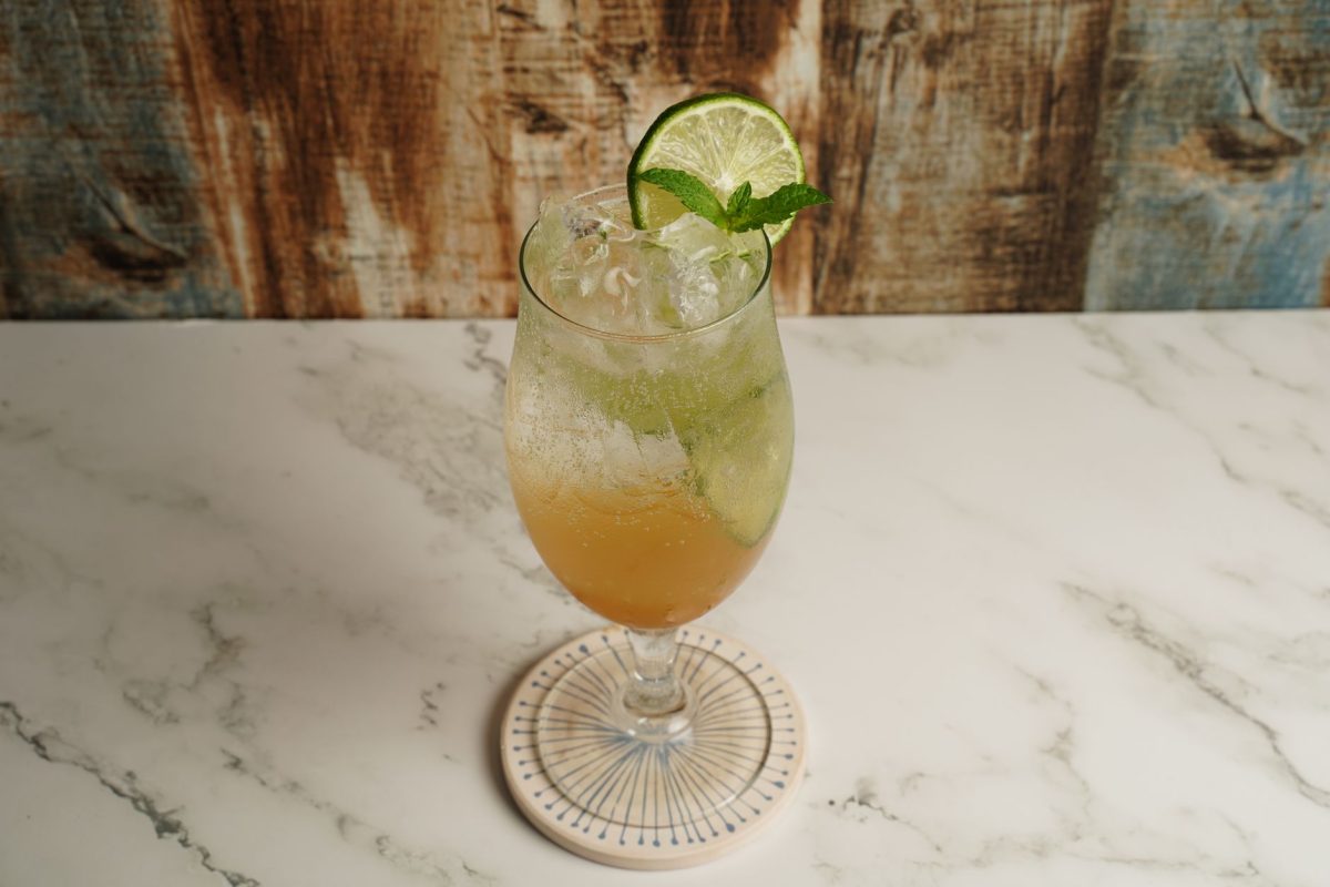 Fizzy Ginger-Lime Garden Refresher