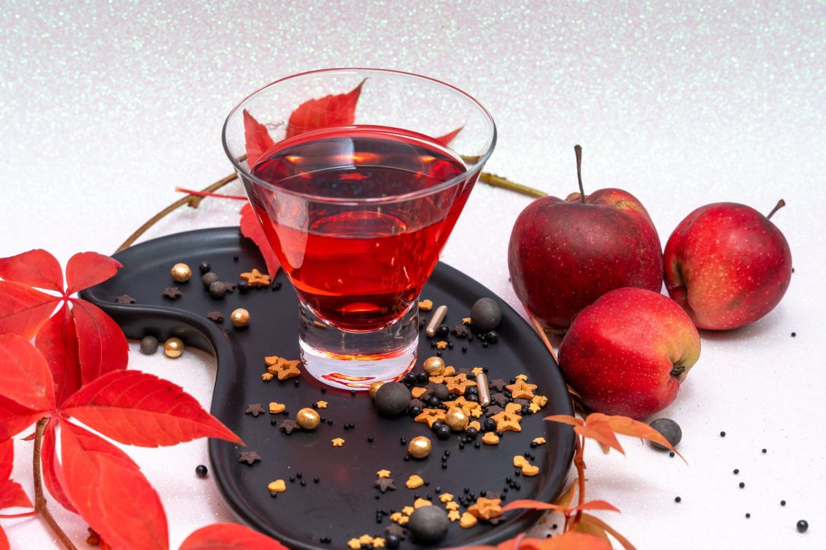 Harvest Hearth Spiced Apple Cider Mocktail
